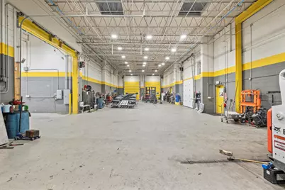 1529 N 31st Avenue, Melrose Park, IL 60160 - Photo 42