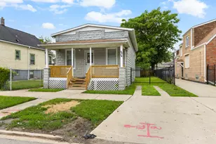 9214 S Woodlawn Ave, Chicago, IL 60619 - Photo 2