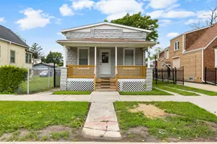 9214 S Woodlawn Ave, Chicago, IL 60619 - Photo 1