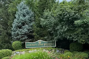 1 Hidden Lake Dr, Burr Ridge, IL 60527 - Photo 24