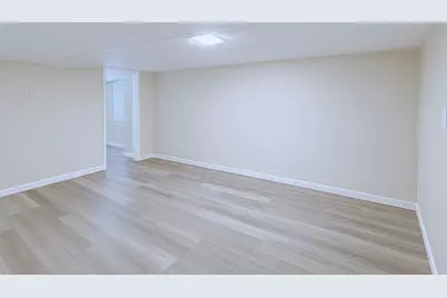 658 Mackinaw Avenue, Calumet City, IL 60409 - Photo 12