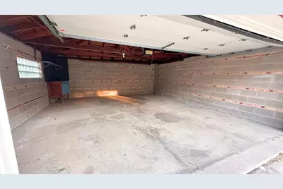 658 Mackinaw Avenue, Calumet City, IL 60409 - Photo 18