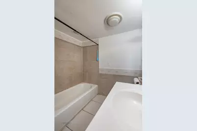 524 N Ashland Avenue, Chicago, IL 60622 - Photo 32