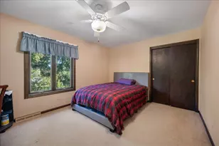 150 Shady Ln, Bartlett, IL 60103 - Photo 24