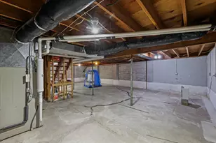 101 Thornhill Dr, Danville, IL 61832 - Photo 36