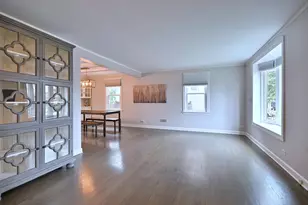 2216 N 76th Ct, Elmwood Park, IL 60707 - Photo 6
