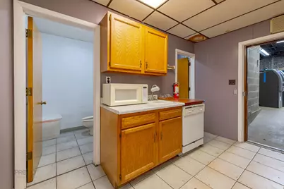 526 N Ashland Avenue, Chicago, IL 60622 - Photo 10