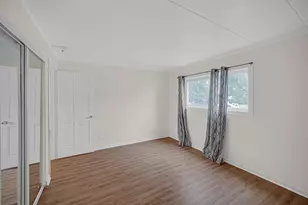 10510 Parkside Ave, Chicago Ridge, IL 60415 - Photo 10