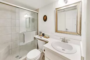 6443 Clarendon Hills Rd, Willowbrook, IL 60527 - Photo 18