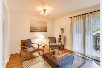 6443 Clarendon Hills Road #100d, Willowbrook, IL 60527 - Photo 6