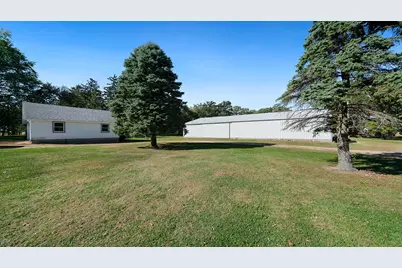 8540 Manchester Road, Capron, IL 61012 - Photo 38