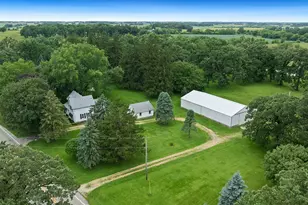 8540 Manchester Rd, Capron, IL 61012 - Photo 48