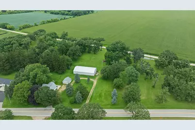 8540 Manchester Road, Capron, IL 61012 - Photo 46