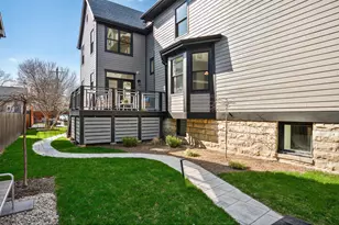 3846 N Kedvale Ave, Chicago, IL 60641 - Photo 22