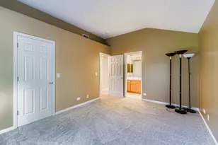 1212 Shawford Way, Elgin, IL 60120 - Photo 10