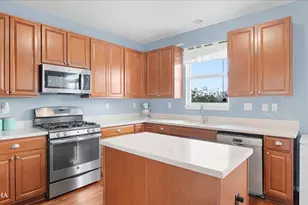 4700 Laughton Ave, Oswego, IL 60543 - Photo 4