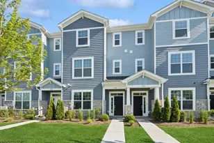 124 E Main St, Cary, IL 60013 - Photo 1