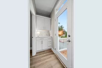 124 E Main Street #2-3, Cary, IL 60013 - Photo 12