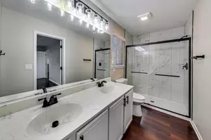 926 S W Ave, Waukegan, IL 60085 - Photo 20