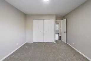 926 S W Ave, Waukegan, IL 60085 - Photo 26