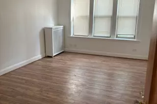 7635 S Yates Blvd, Chicago, IL 60649 - Photo 12