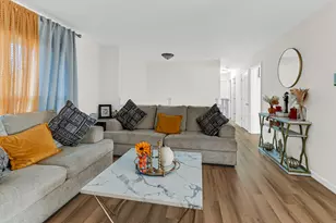 126 N Pine Ln, Glenwood, IL 60425 - Photo 14