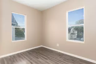 611 Jerome Ave, Joliet, IL 60432 - Photo 6