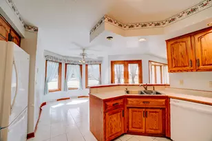 601 N Church St, Crescent City, IL 60928 - Photo 22