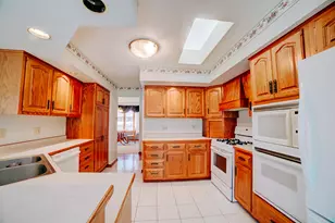 601 N Church St, Crescent City, IL 60928 - Photo 20