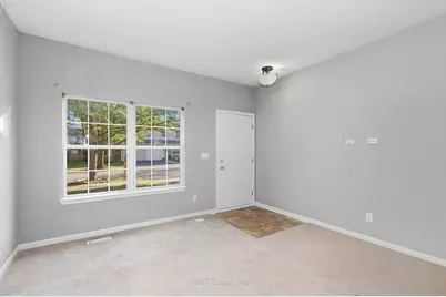 21506 Franklin Circle, Plainfield, IL 60544 - Photo 2