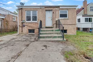 9606 S Eggleston Ave, Chicago, IL 60628 - Photo 12