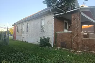 202 156th Pl, Calumet City, IL 60409 - Photo 2