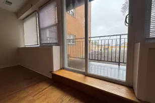 2501 W Bryn Mawr Ave, Chicago, IL 60659 - Photo 10