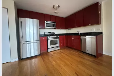 2501 W Bryn Mawr Avenue #201, Chicago, IL 60659 - Photo 2