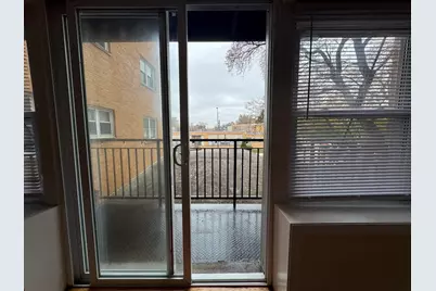2501 W Bryn Mawr Avenue #201, Chicago, IL 60659 - Photo 8