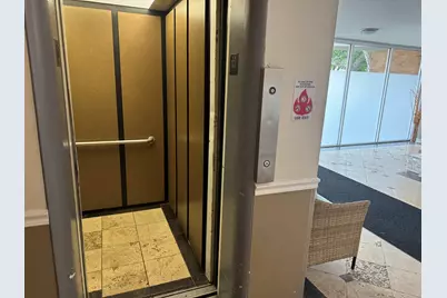 2501 W Bryn Mawr Avenue #201, Chicago, IL 60659 - Photo 22