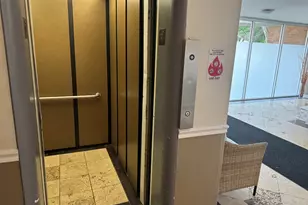 2501 W Bryn Mawr Ave, Chicago, IL 60659 - Photo 22