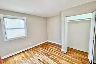 17007 Elm Dr, Hazel Crest, IL 60429 - Photo 8