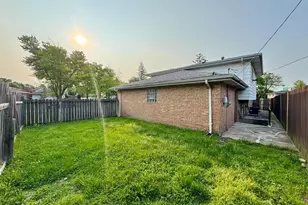 4230 Barry Ln, Oak Forest, IL 60452 - Photo 30