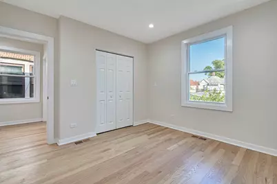 821 N Lockwood Avenue, Chicago, IL 60651 - Photo 26
