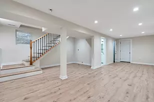 821 N Lockwood Ave, Chicago, IL 60651 - Photo 28