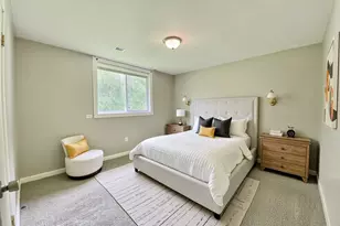 456 Tomahawk St, Park Forest, IL 60466 - Photo 8