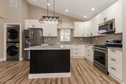 510 E Elm Street, Chatsworth, IL 60921 - Photo 6