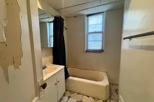 5246 W Congress Pkwy, Chicago, IL 60644 - Photo 8