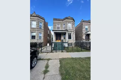 5246 W Congress Parkway, Chicago, IL 60644 - Photo 1