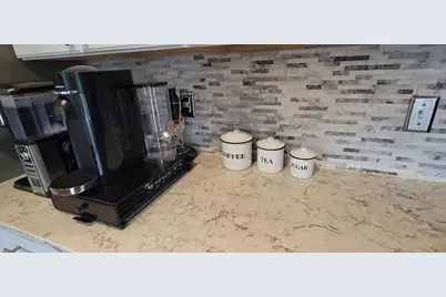 700 Susan Street, Sycamore, IL 60178 - Photo 24