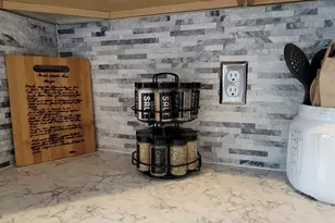 700 Susan St, Sycamore, IL 60178 - Photo 22