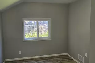 616 Morton St, Aurora, IL 60506 - Photo 6