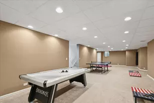 6150 Oakmont Ln, Gurnee, IL 60031 - Photo 18