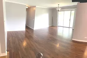 181 Brook Ln, Vernon Hills, IL 60061 - Photo 6